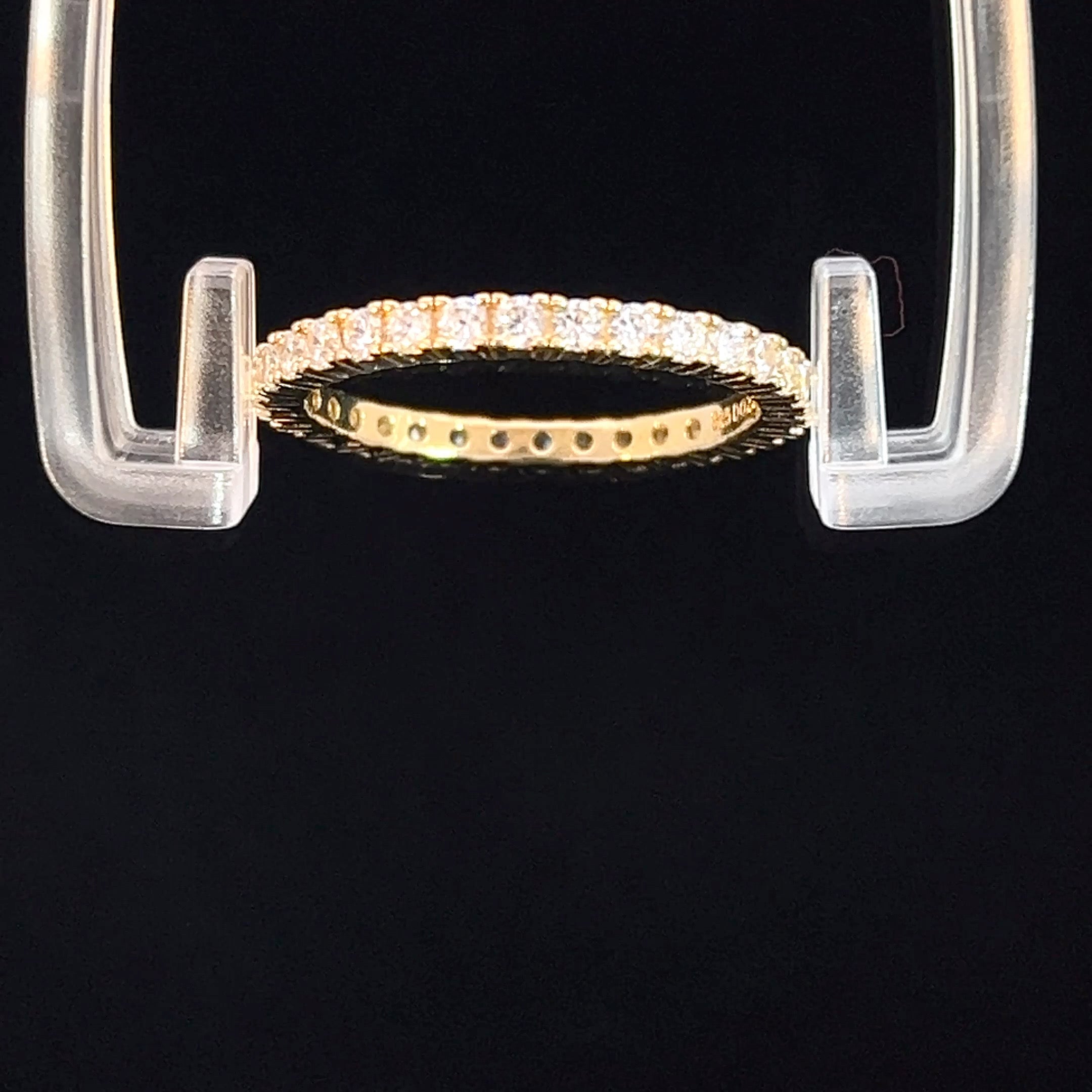 R2 Δαχτυλίδι