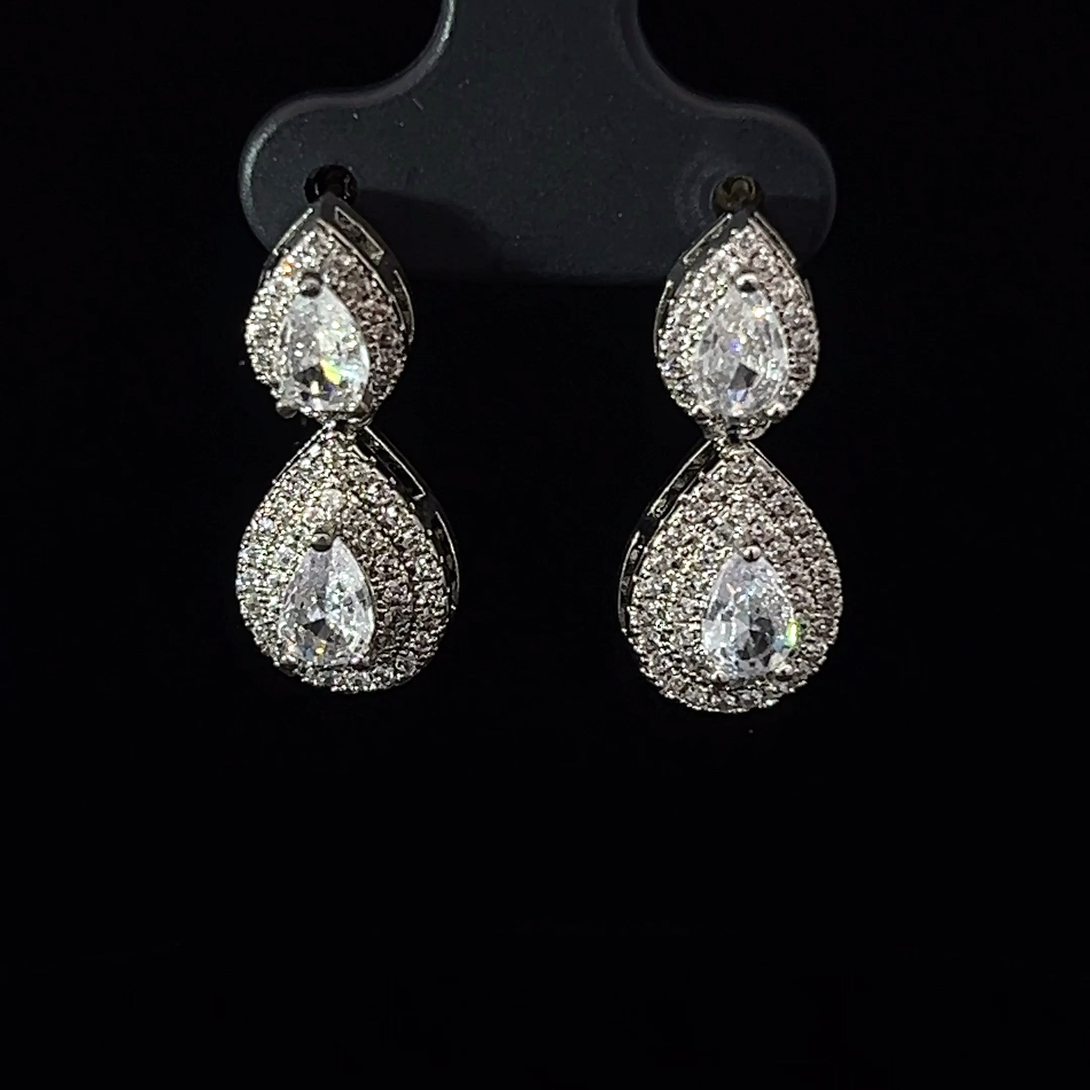 S2 Σκουλαρίκια