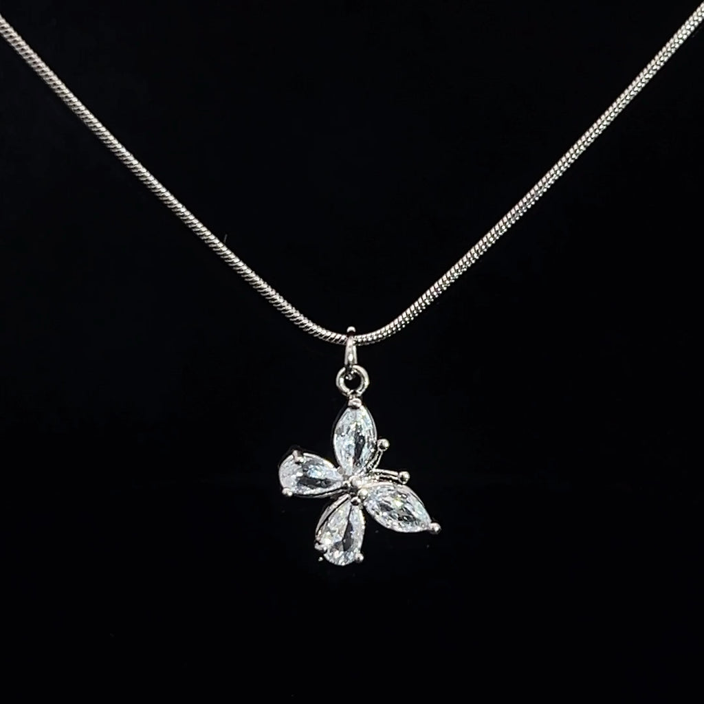 Κ33 Μενταγιόν