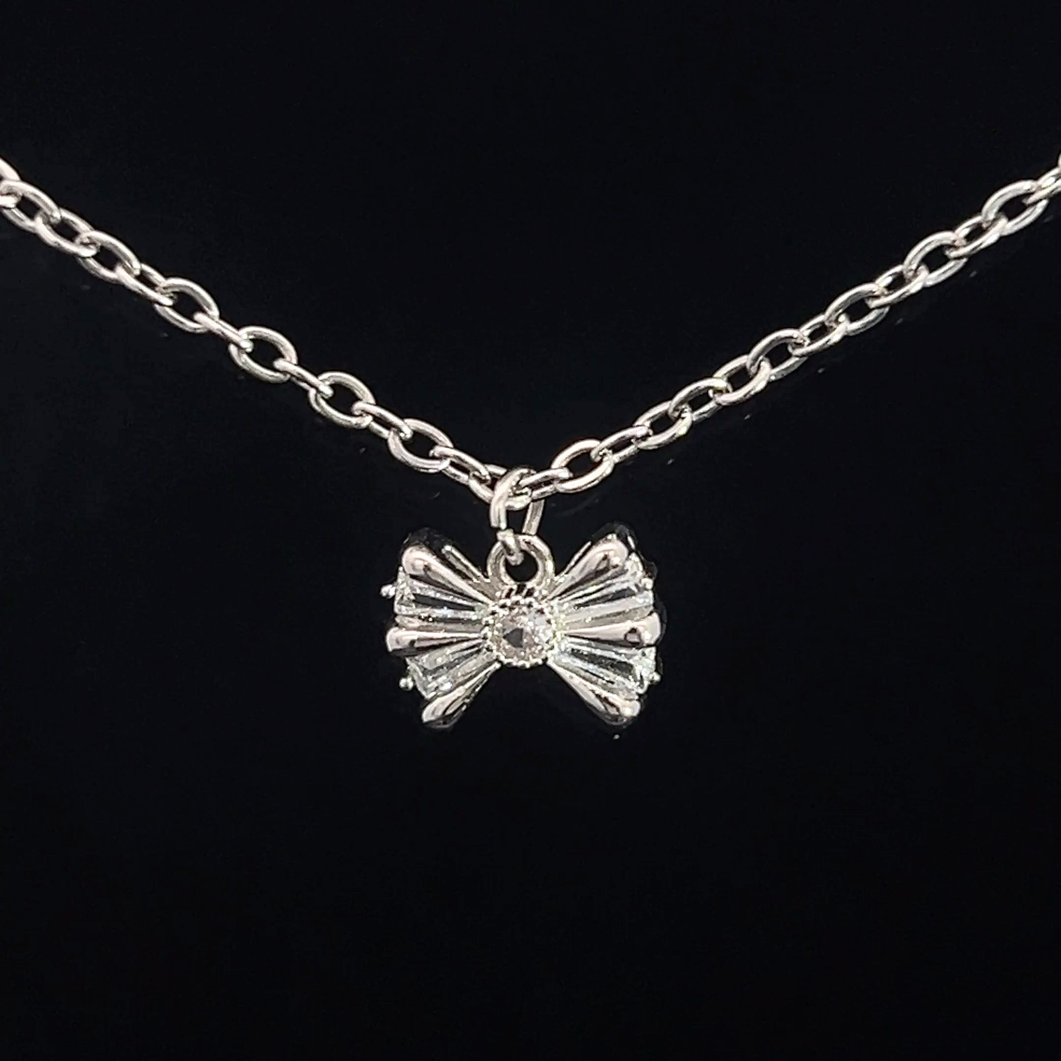 Κ30 Μενταγιόν