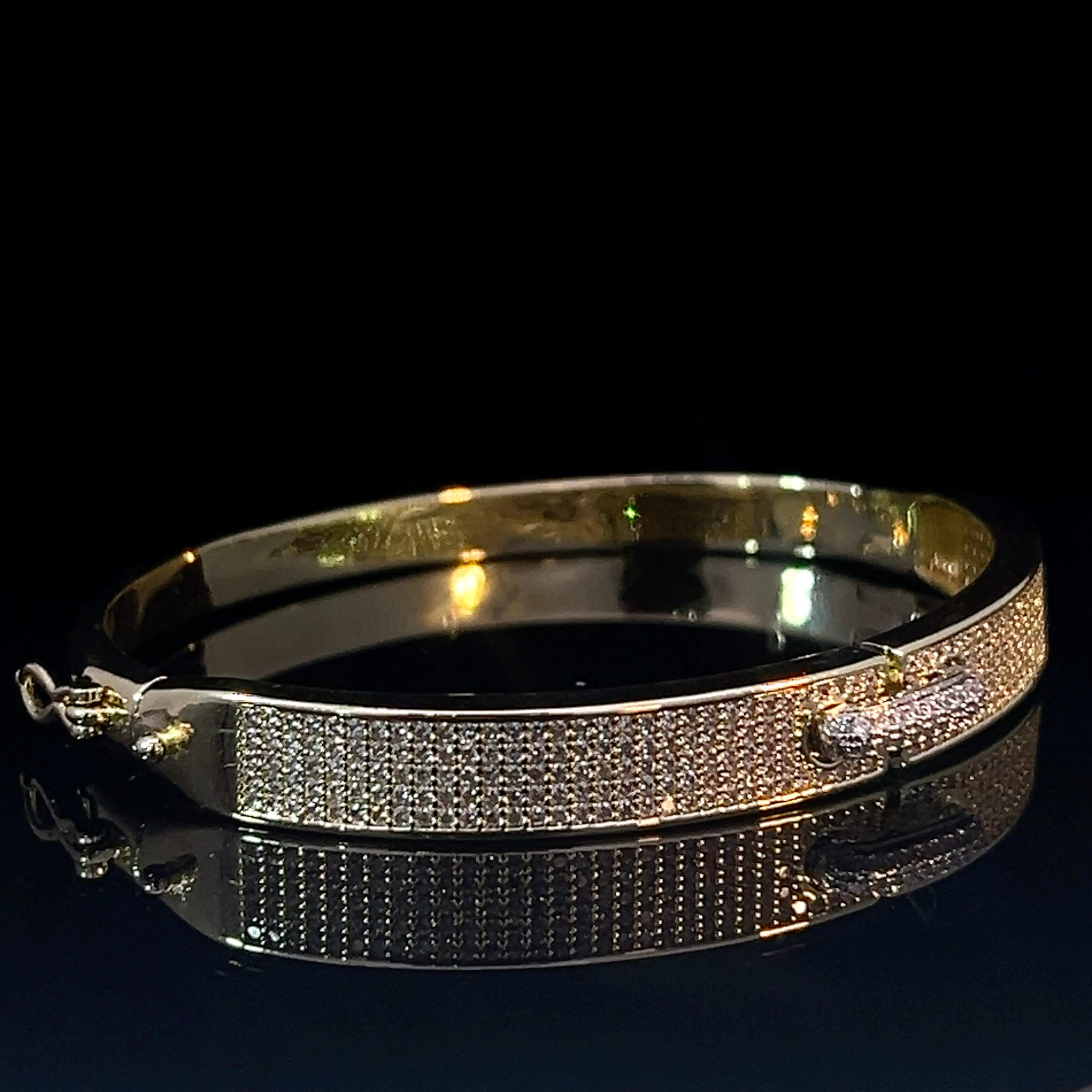 Χ27 Χειροπέδα