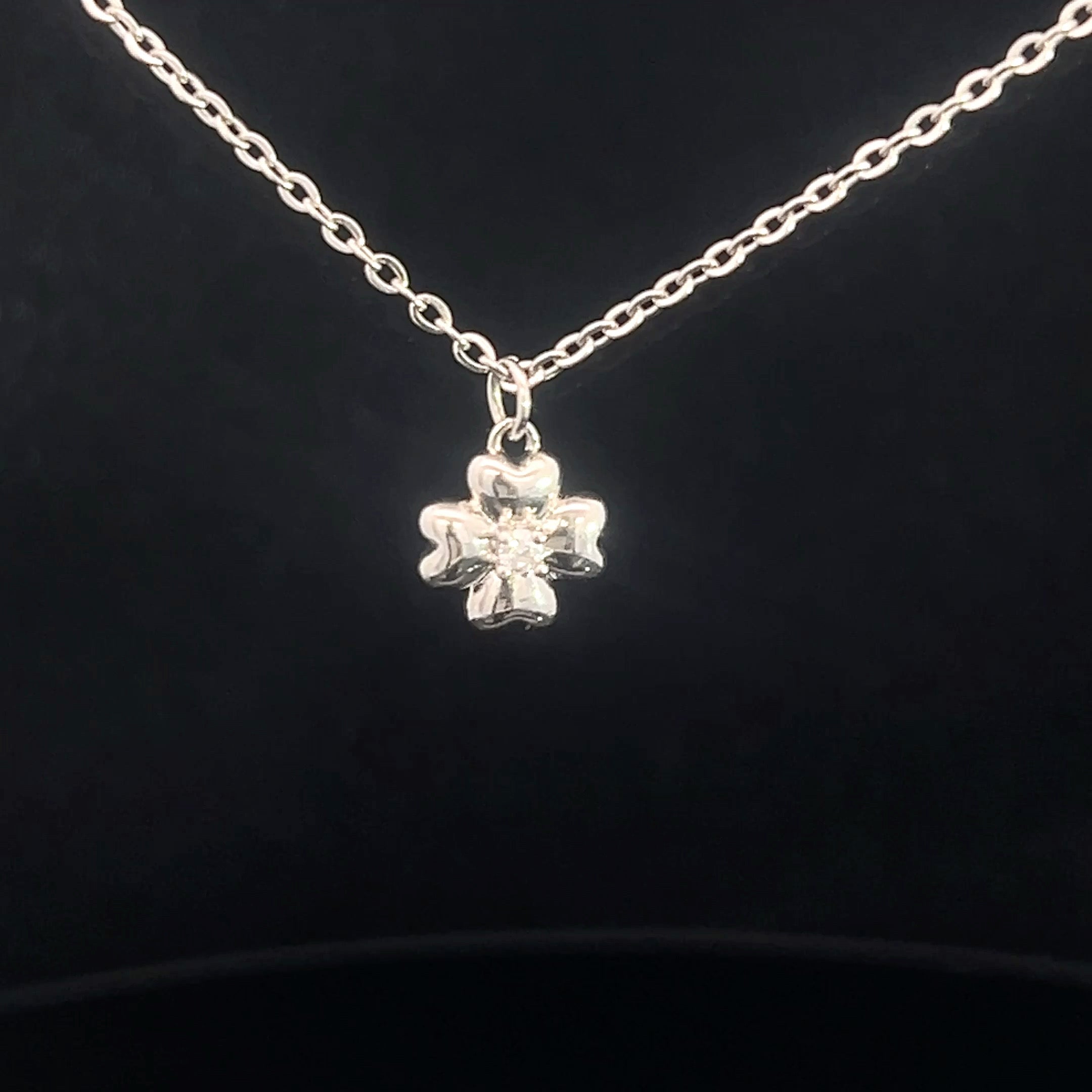 Κ44 Μενταγιόν